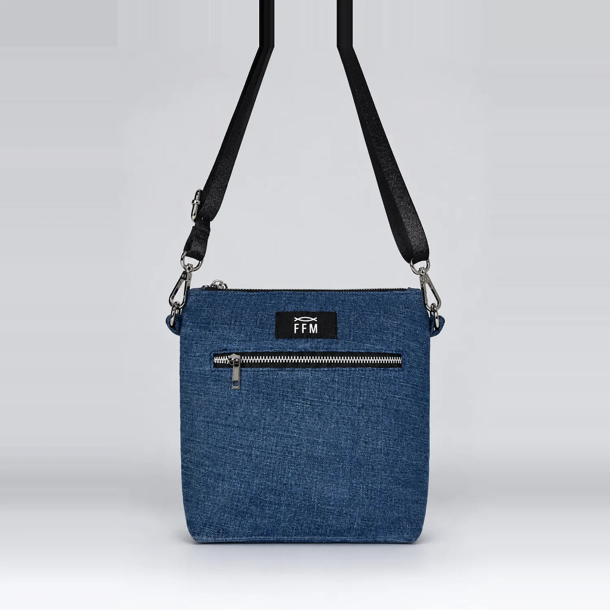 Duo Everyday denim sling, back with zip pocket